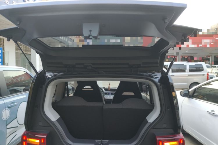 Used Chery QQ Ice Cream 2022 170km Sundae Phosphate Lithium-Ion Trunk