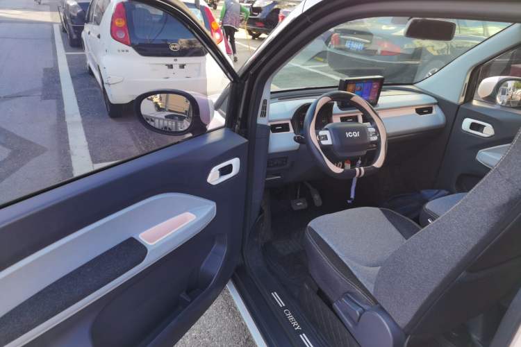 Used Chery QQ Ice Cream 2022 170km Sundae Ternary Lithium Driver Seat