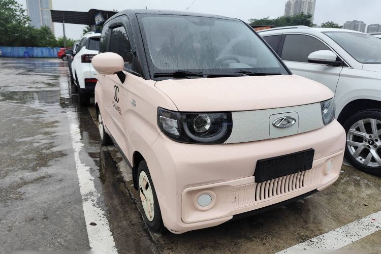 Used Chery QQ Ice Cream 2022 170km Sundae Phosphate Lithium-Ion Exterior 2