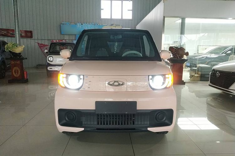 Used Chery QQ Ice Cream 2022 170km Sundae Phosphate Lithium-Ion Front