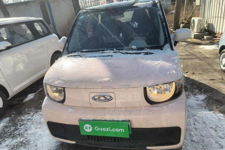Used Chery QQ Ice Cream 2022 120km Milkshake Phosphate Lithium-Iron Front