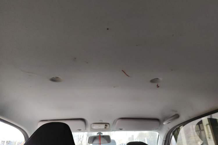 Used Chery QQ Ice Cream 2022 120km Conical Shape Lithium Iron Phosphate Headliner