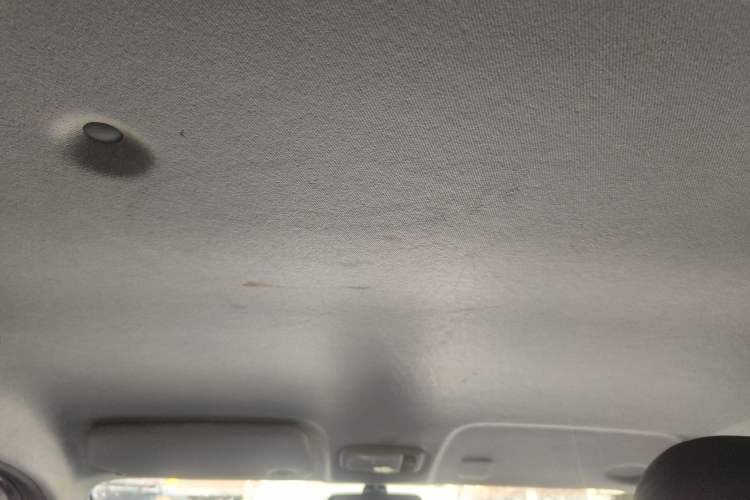 Used Chery QQ Ice Cream 2022 120km Milkshake Phosphate Lithium-Iron Headliner