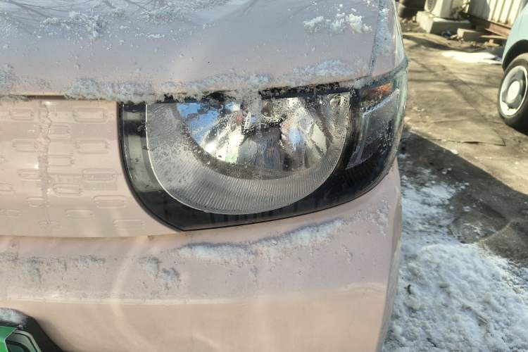 Used Chery QQ Ice Cream 2022 120km Milkshake Phosphate Lithium-Iron Left Front Headlight