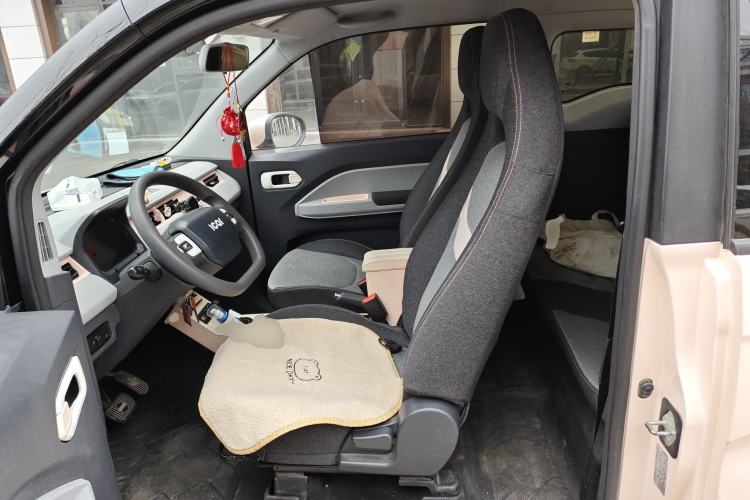 Used Chery QQ Ice Cream 2022 120km Conical Shape Lithium Iron Phosphate Left Front Seat