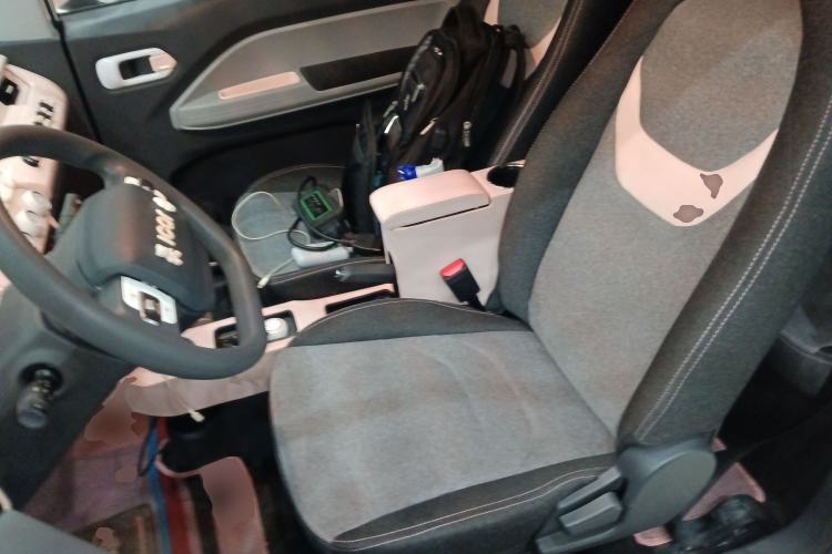 Used Chery QQ Ice Cream 2022 Taohuanxi Sweet Peach Edition Left Front Seat