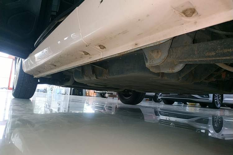 Used Chery QQ Ice Cream 2022 170km Sundae Phosphate Lithium-Ion Left Side Sill