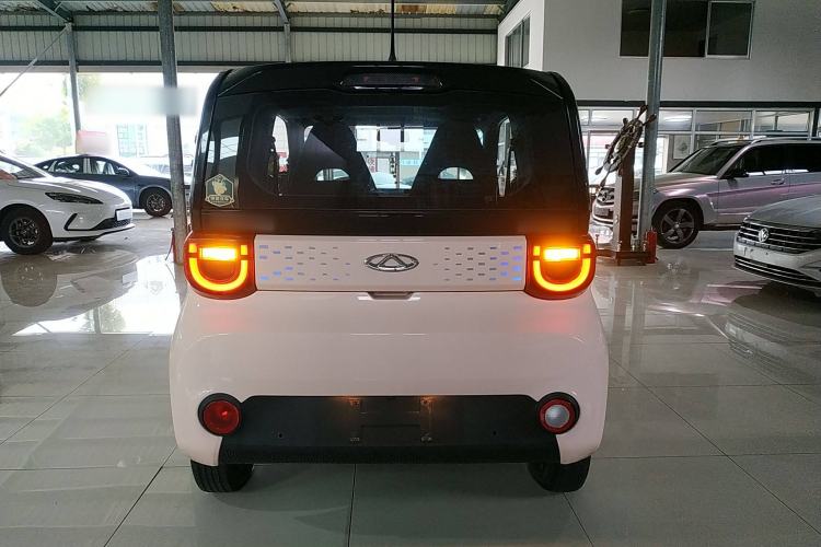 Used Chery QQ Ice Cream 2022 170km Sundae Phosphate Lithium-Ion Rear