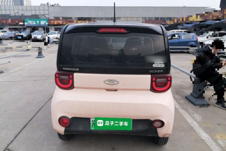 Used Chery QQ Ice Cream 2022 170km Sundae Phosphate Lithium-Ion Rear