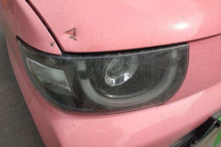 Used Chery QQ Ice Cream 2022 170km Sundae Phosphate Lithium-Ion Right Front Headlight