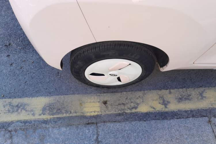 Used Chery QQ Ice Cream 2022 170km Sundae Ternary Lithium Right Rear Wheel Hub