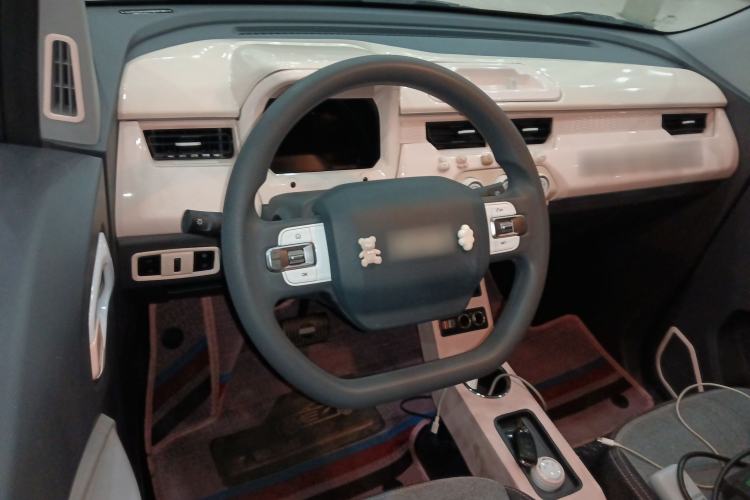 Used Chery QQ Ice Cream 2022 Taohuanxi Sweet Peach Edition Steering Wheel