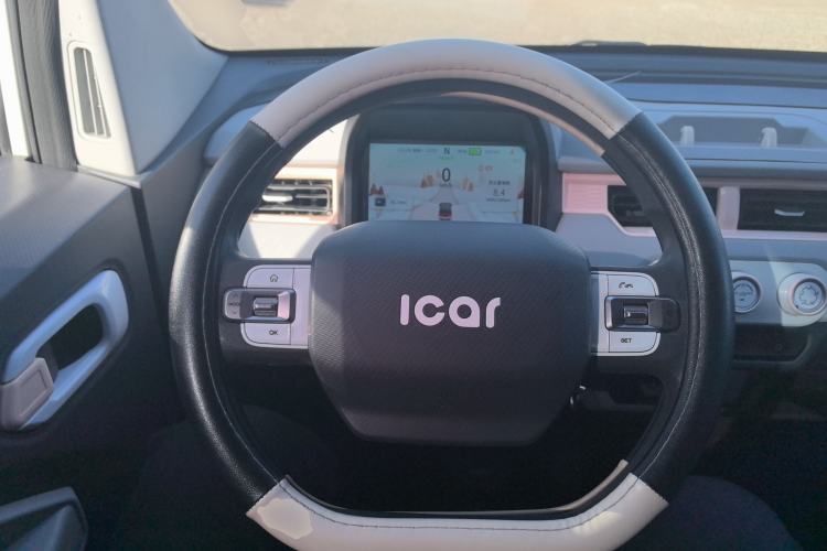 Used Chery QQ Ice Cream 2022 170km Sundae Phosphate Lithium-Ion Steering Wheel