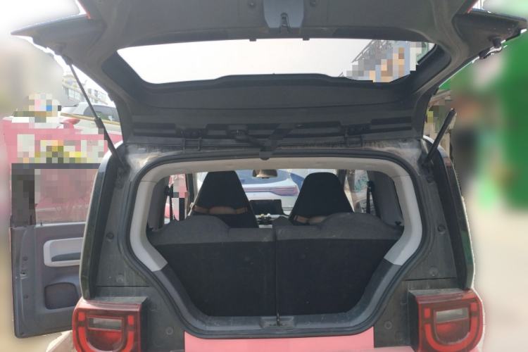 Used Chery QQ Ice Cream 2022 170km Sundae Phosphate Lithium-Ion Trunk
