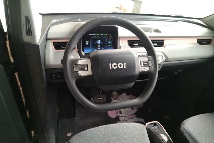 Used Chery QQ Ice Cream 2022 120km Conical Shape Lithium Iron Phosphate Steering Wheel