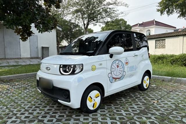 Used Chery QQ Ice Cream 2022 120km Conical Shape Lithium Iron Phosphate