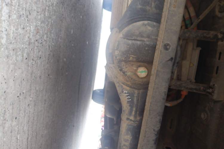 Used Chery QQ Ice Cream 2022 120km Conical Shape Lithium Iron Phosphate Chassis Rear