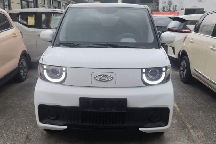 Used Chery QQ Ice Cream 2022 170km Sundae Phosphate Lithium-Ion Exterior 1