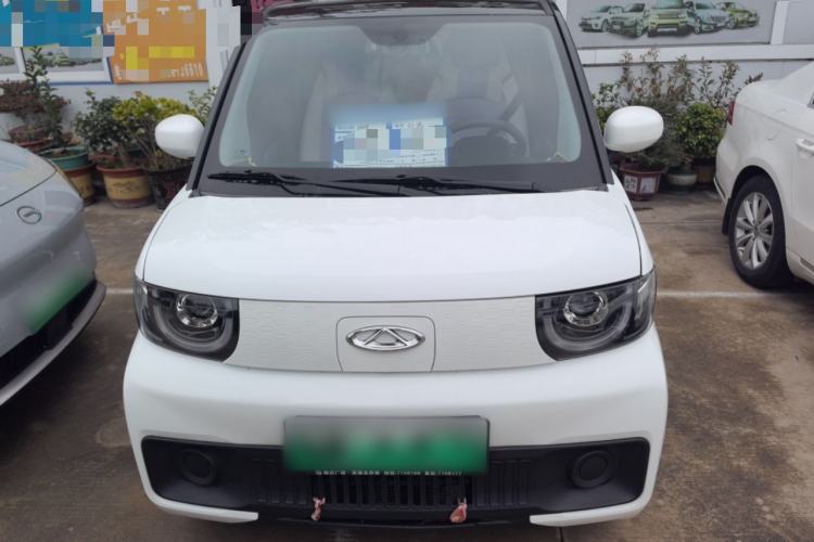 Used Chery QQ Ice Cream 2022 170km Sundae Phosphate Lithium-Ion Exterior 1