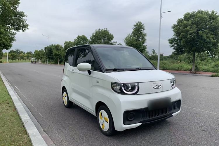 Used Chery QQ Ice Cream 2022 170km Sundae Phosphate Lithium-Ion Exterior 2