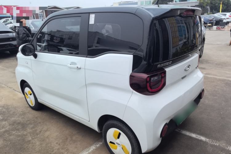 Used Chery QQ Ice Cream 2022 170km Sundae Phosphate Lithium-Ion Exterior 5