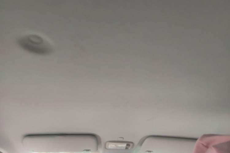 Used Chery QQ Ice Cream 2022 120km Conical Shape Lithium Iron Phosphate Headliner
