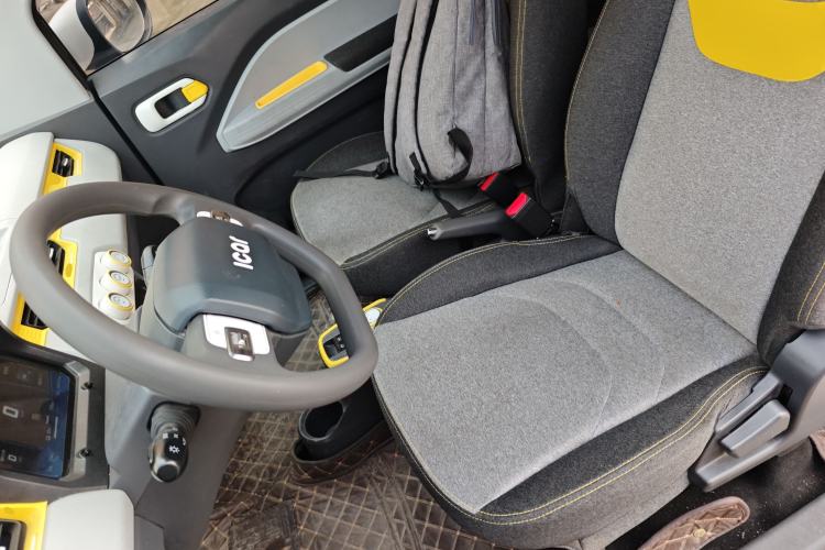 Used Chery QQ Ice Cream 2022 170km Sundae Phosphate Lithium-Ion Left Front Seat