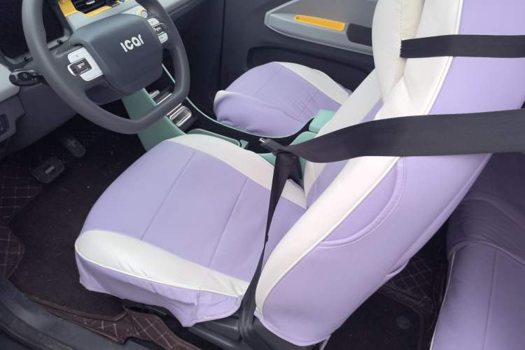 Used Chery QQ Ice Cream 2022 170km Sundae Phosphate Lithium-Ion Left Front Seat