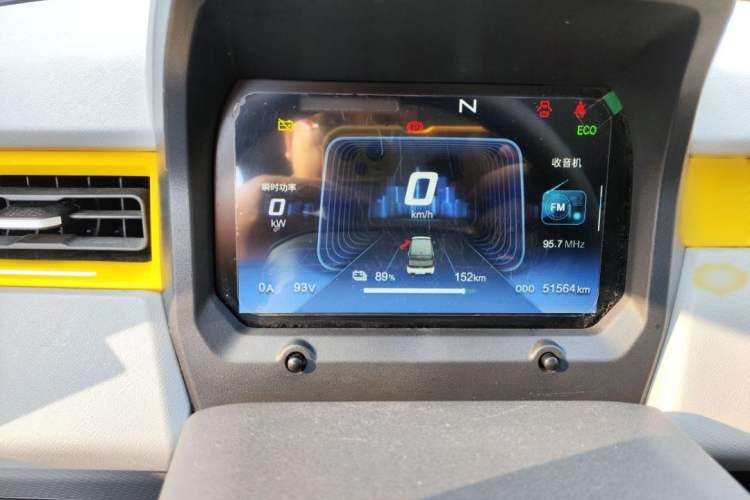 Used Chery QQ Ice Cream 2022 170km Sundae Phosphate Lithium-Ion Odometer Close Up