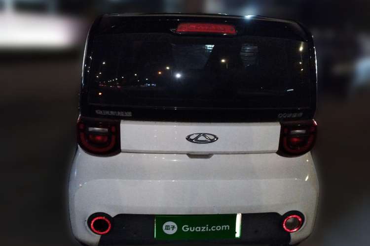Used Chery QQ Ice Cream 2022 170km Sundae Phosphate Lithium-Ion Rear