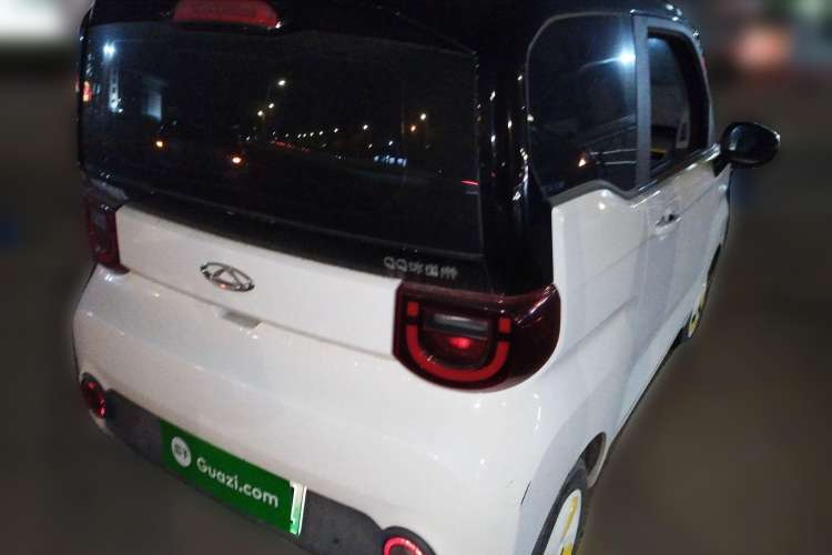 Used Chery QQ Ice Cream 2022 170km Sundae Phosphate Lithium-Ion Rear Right 45 Deg