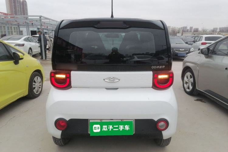 Used Chery QQ Ice Cream 2022 170km Sundae Phosphate Lithium-Ion Rear