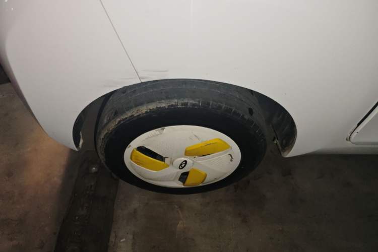 Used Chery QQ Ice Cream 2022 170km Sundae Phosphate Lithium-Ion Right Rear Wheel Hub