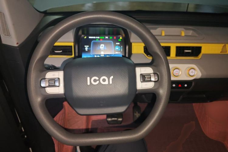 Used Chery QQ Ice Cream 2022 170km Sundae Phosphate Lithium-Ion Steering Wheel