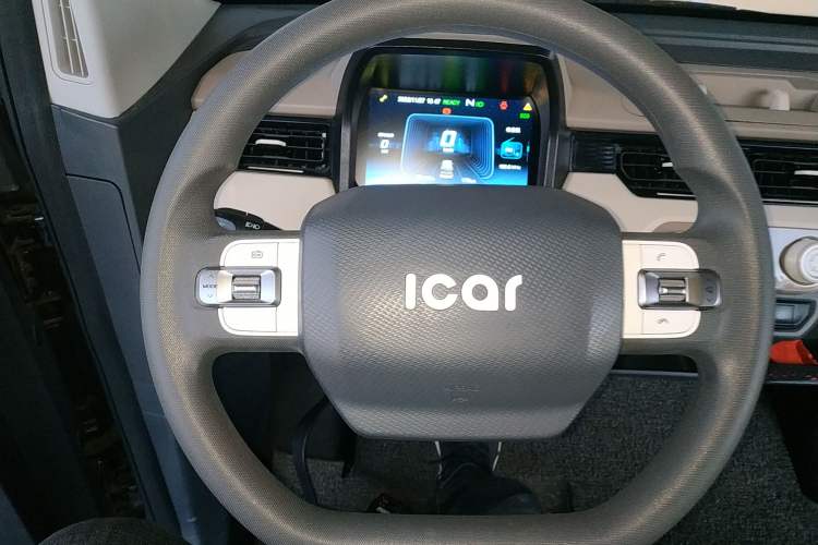 Used Chery QQ Ice Cream 2022 170km Sundae Phosphate Lithium-Ion Steering Wheel