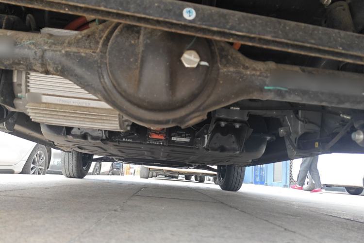 Used Chery QQ Ice Cream 2023 120km Ice Cream-Type Lithium Iron Phosphate Chassis Rear