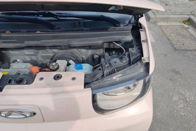 Used Chery QQ Ice Cream 2023 170km Milkshake – Lithium Iron Phosphate Engine Bay Left