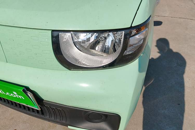 Used Chery QQ Ice Cream 2023 170km Milkshake – Lithium Iron Phosphate Left Front Headlight