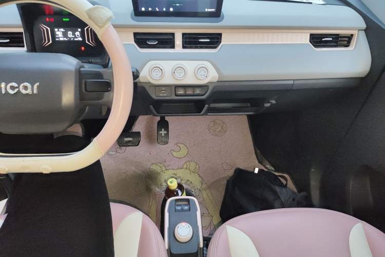 Used Chery QQ Ice Cream 2023 170km Milkshake – Lithium Iron Phosphate Audio And AC Panel