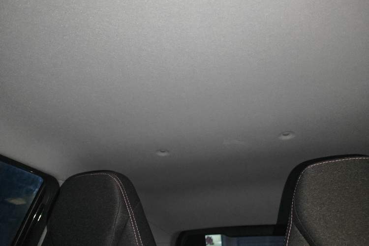 Used Chery QQ Ice Cream 2023 120km Ice Cream-Type Lithium Iron Phosphate Headliner
