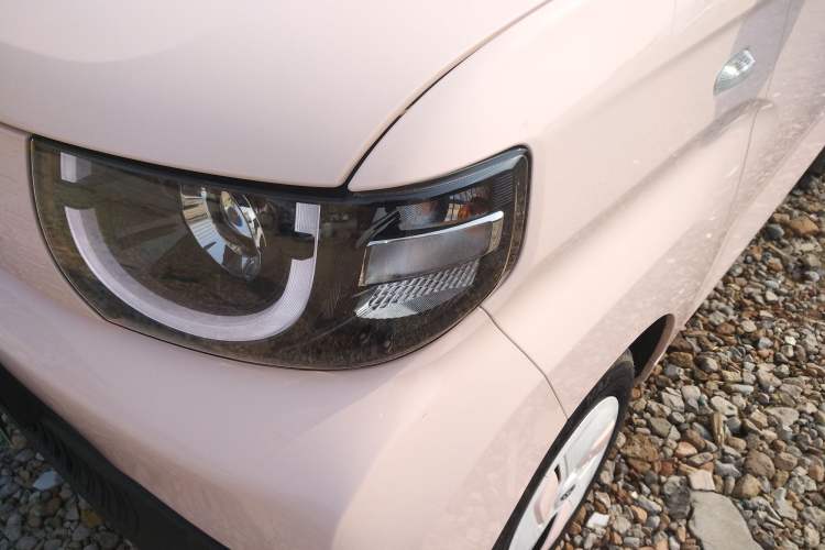 Used Chery QQ Ice Cream 2023 170km Milkshake – Lithium Iron Phosphate Left Front Headlight