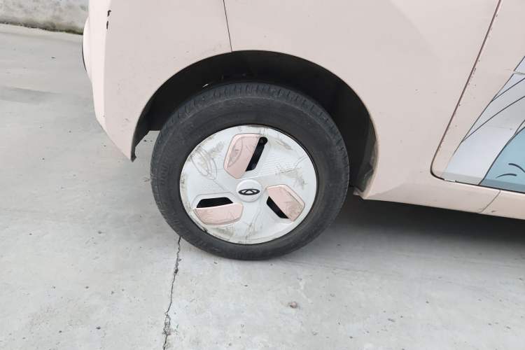Used Chery QQ Ice Cream 2023 170km Milkshake – Lithium Iron Phosphate Right Rear Wheel Hub