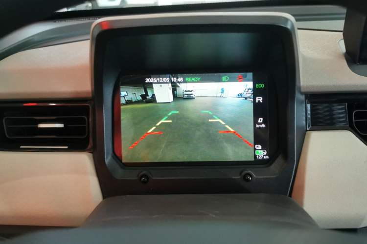 Used Chery QQ Ice Cream 2023 170km Milkshake – Lithium Iron Phosphate Audio And AC Panel