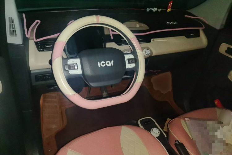 Used Chery QQ Ice Cream 2023 170km Milkshake – Lithium Iron Phosphate Center Console
