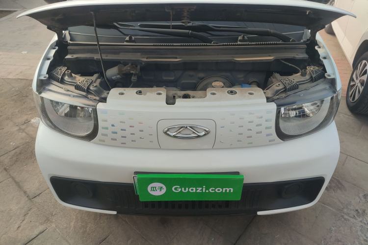 Used Chery QQ Ice Cream 2023 120km Ice Cream-Type Lithium Iron Phosphate Engine Bay