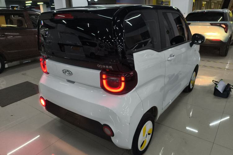 Used Chery QQ Ice Cream 2023 170km Milkshake – Lithium Iron Phosphate Exterior 5