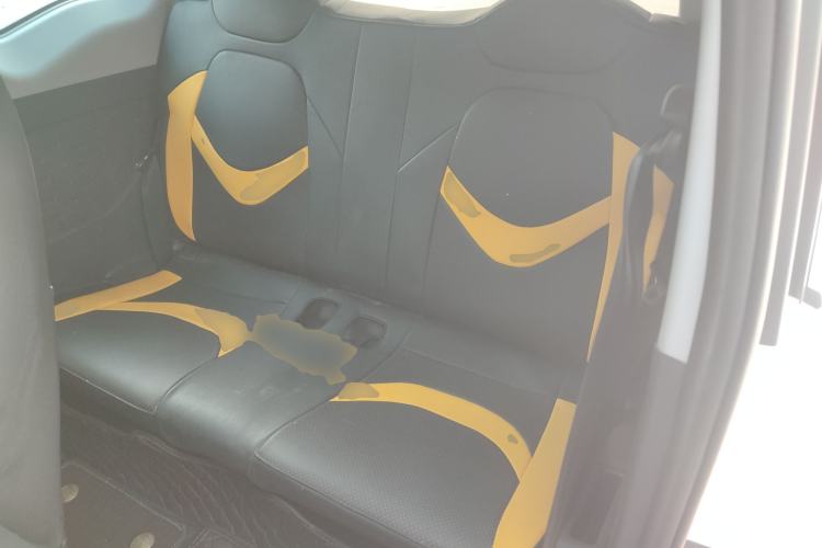 Used Chery QQ Ice Cream 2023 120km Ice Cream-Type Lithium Iron Phosphate Left Rear Seat
