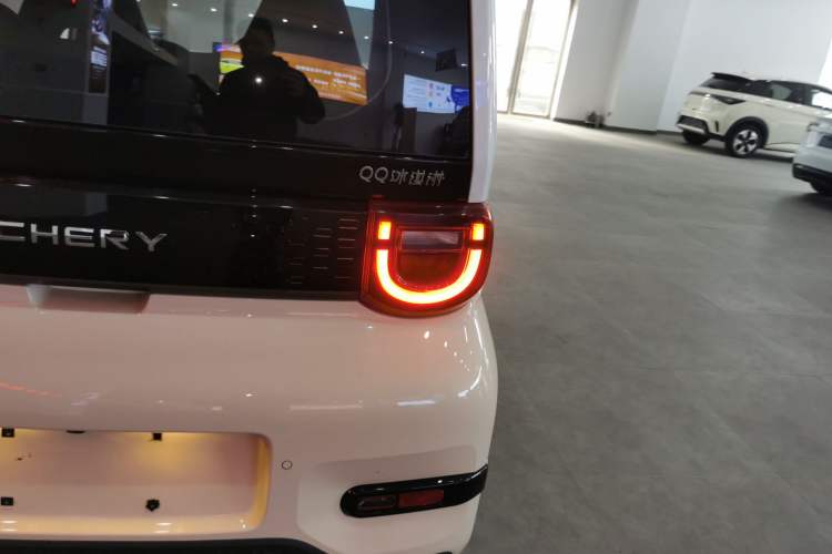 Used Chery QQ Ice Cream 2023 170km Milkshake – Lithium Iron Phosphate Right Rear Taillight