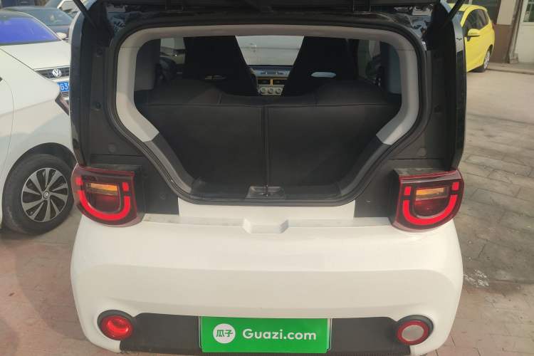 Used Chery QQ Ice Cream 2023 120km Ice Cream-Type Lithium Iron Phosphate Trunk