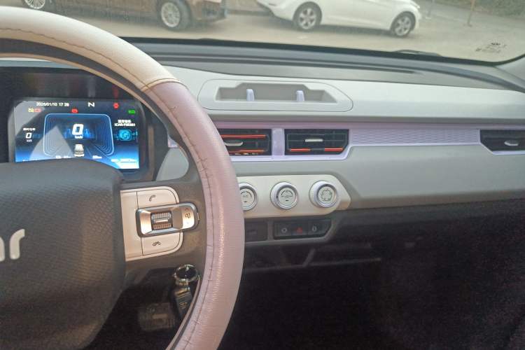 Used Chery QQ Ice Cream 2024 205km Sundae+ Audio And AC Panel